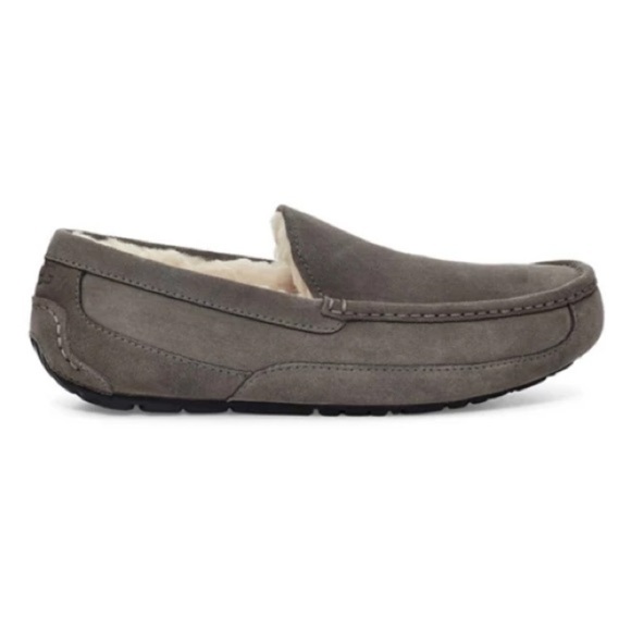 UGG Ascot Suede Slippers in Grey Heather - Picture 2 of 13